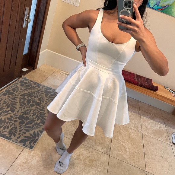 White Adeirlina Cocktail Dress, Small - Picture 4 of 4